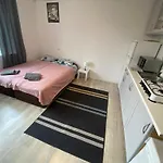 Kornlex Goscinne Z Aneksem Kuchennym * Βαρσοβία