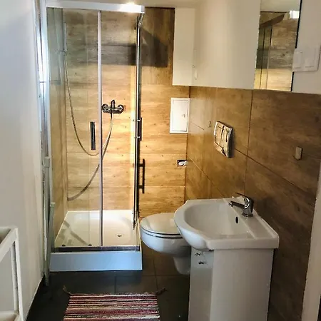 Kornlex Goscinne Z Aneksem Kuchennym Varsavia