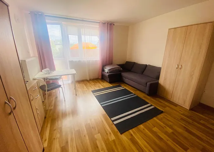 Kornlex Goscinne Z Aneksem Kuchennym * Varsó