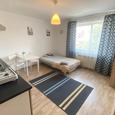 Kornlex Goscinne Z Aneksem Kuchennym Warsaw
